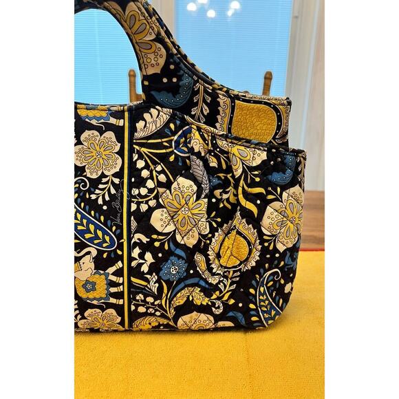 Vera Bradley Paisley Purse Satchel
Handbag Handheld Blue Yellow White - Picture 4 of 11